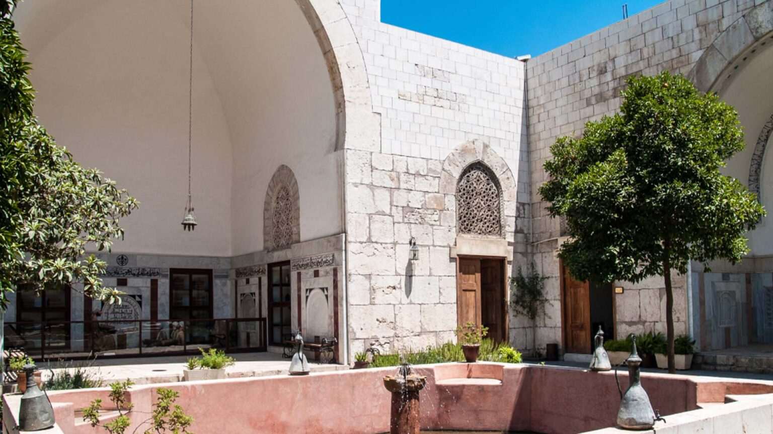 Innenhof des Al Bimaristan in Damaskus